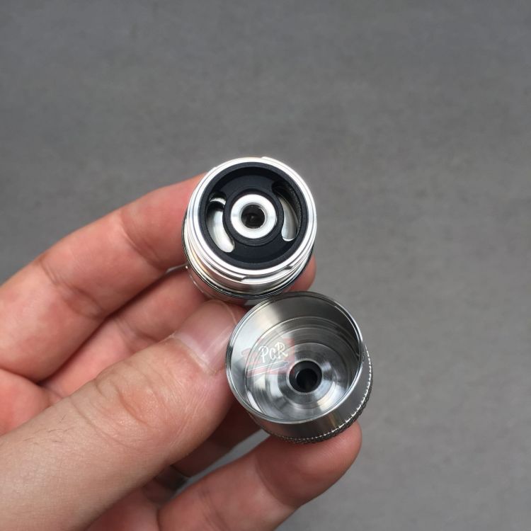 BERSERKER V2 MTL RTA Clone BERSERKER V2 MTL RTA Clone